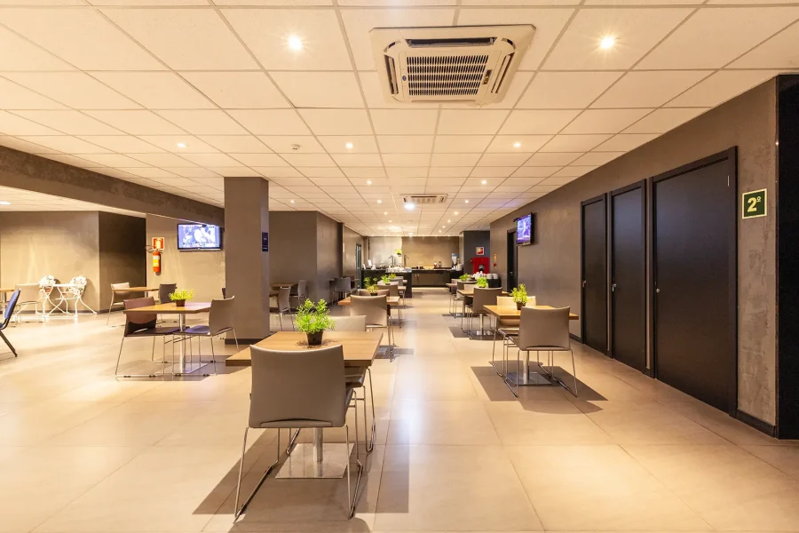 Café da Manhã - 2º Andar