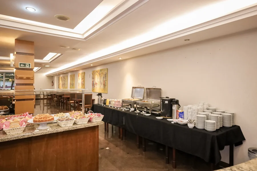 Café da Manhã - Térreo